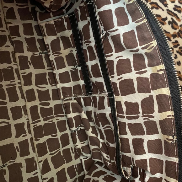 GUESS Black handbag - Picture 2 of 4